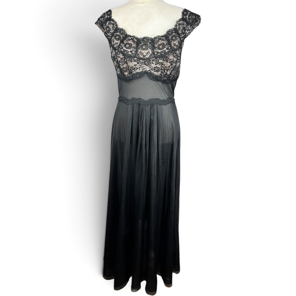 Vintage 60s Vanity Fair Maxi Nightgown Size 36 Babydoll Black Lace Lingerie
